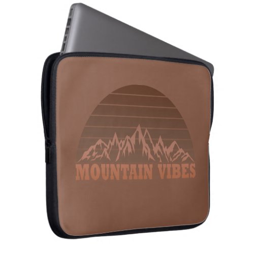 outdoor mountain vibes vintage retro sunset laptop sleeve