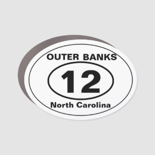 OUTER BANKS 12 CAR MAGNET