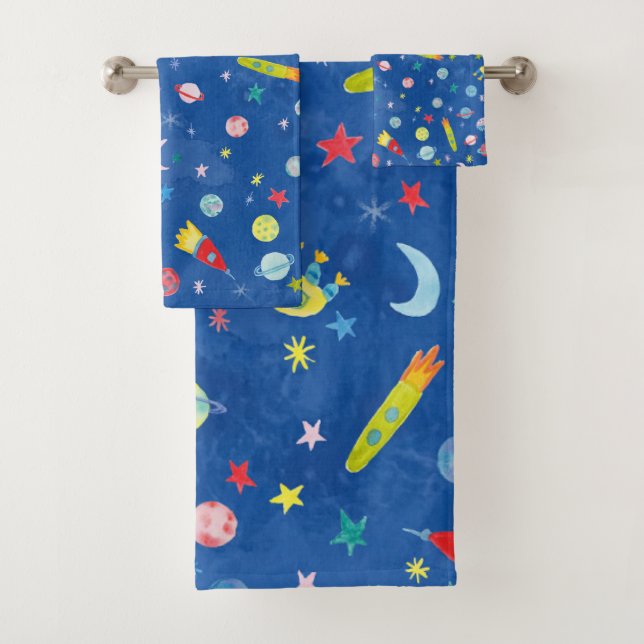Outer Space Pattern UFO Watercolor Bath Towel Set (Insitu)