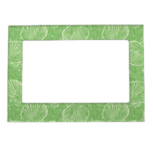 Outline seashells magnetic frame