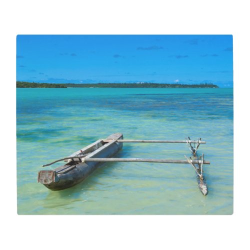 Outrigger Canoe In Shallow Ocean Metal Print