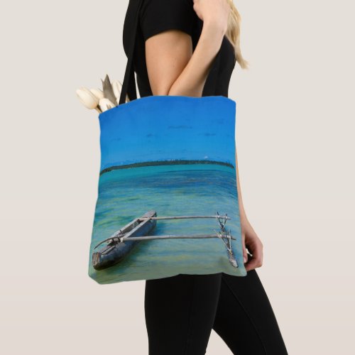 Outrigger Canoe In Shallow Ocean Tote Bag