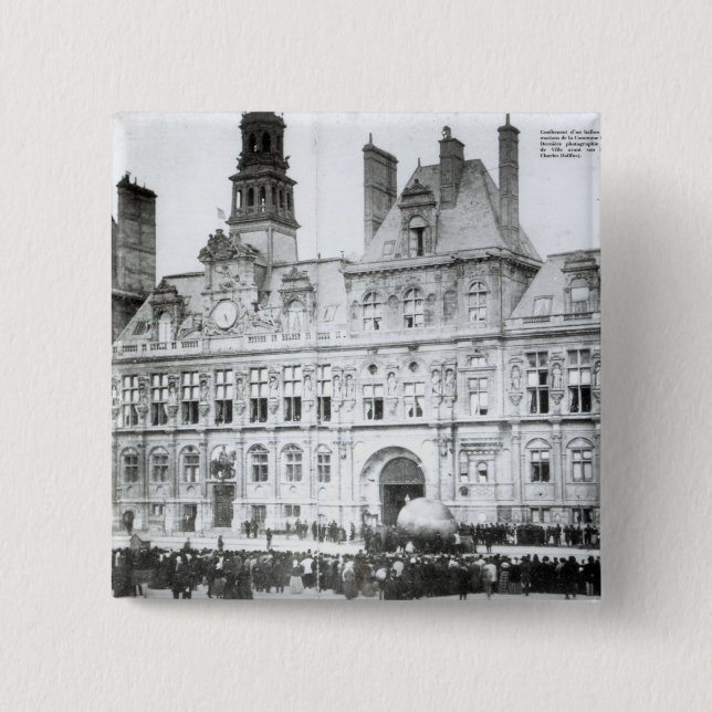 Outside the Hotel de Ville Button (Front)