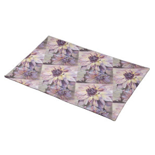 OUTSTANDING PURPLE AND YELLOW DAHLIA FLORAL CLOTH PLACEMAT