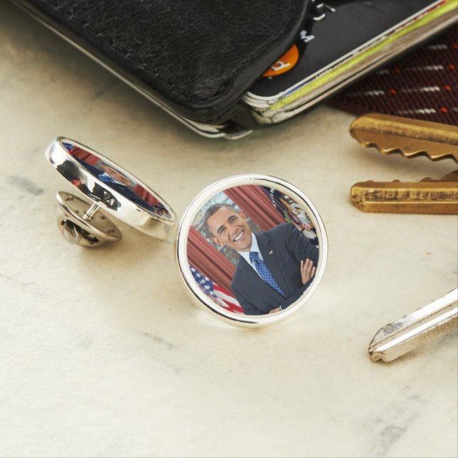 Oval Office Portrait, Obama Barack US President Lapel Pin (In Situ)