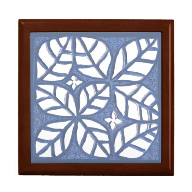 Ovate leaf tile Blue and white gift box (Front)