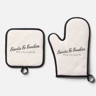 Oven Mitt and Pot Holder Set
