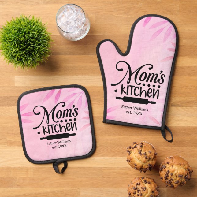 Oven Mitt and Pot Holders Oven Mitt & Pot Holder Set (Top Down)