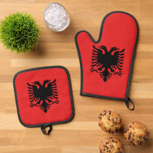 Oven Mitt and Pot Holders with flag of Albania Oven Mitt & Pot Holder Set