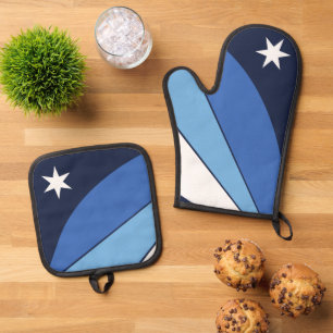 Oven Mitt, Pot Holders with flag of Columbia Oven Mitt & Pot Holder Set