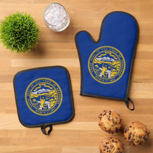 Oven Mitt, Pot Holders with flag of Nebraska, US Oven Mitt & Pot Holder Set (Top Down)