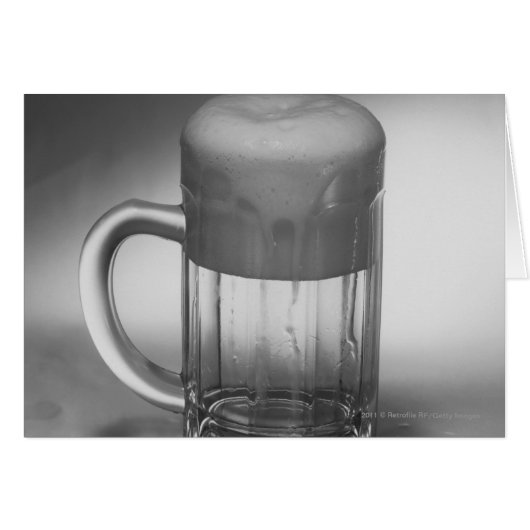 Overflowing beer glass cards (Front Horizontal)