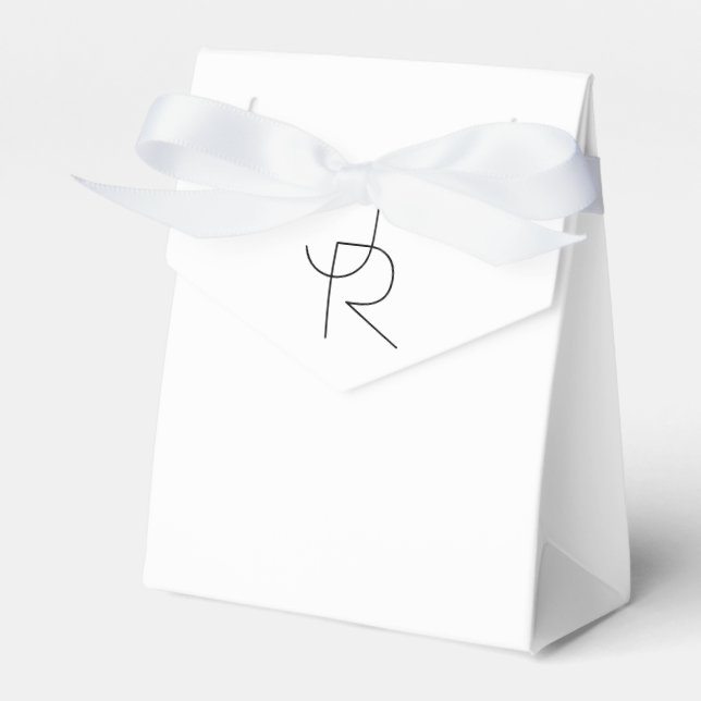 Overlapping Initials | Black On White Favor Boxes (Front Side)