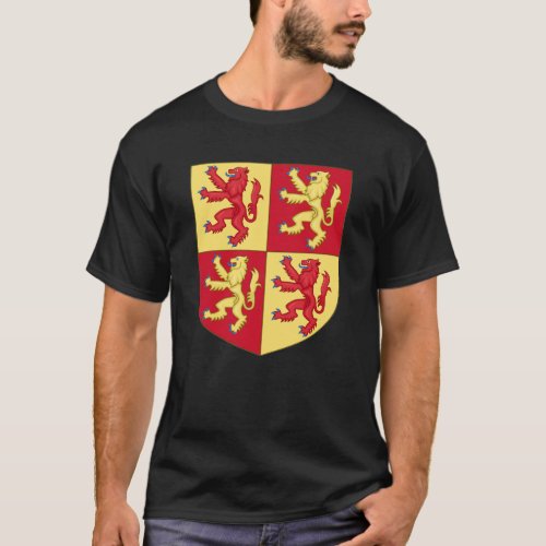 Owain Glyndwr Shield and Family Crest T_Shirt