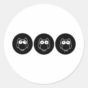 owl classic round sticker