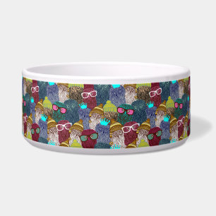 Owl in crown bowl