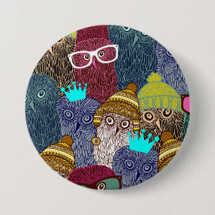 Owl in crown button