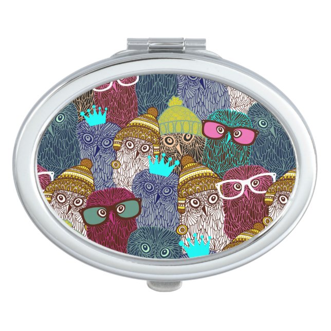Owl in crown compact mirror (Front)