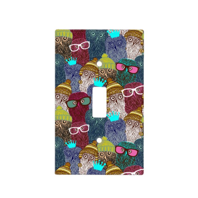 Owl in crown light switch cover (Front)