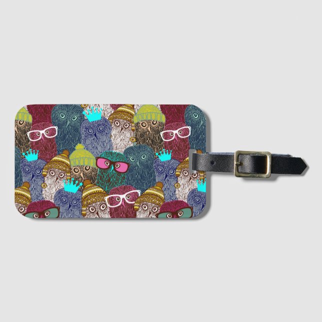 Owl in crown luggage tag (Front Horizontal)