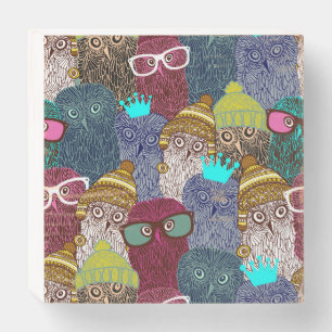 Owl in crown wooden box sign