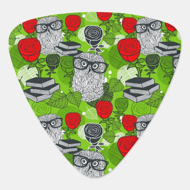 Owl in red roses guitar pick (Front)