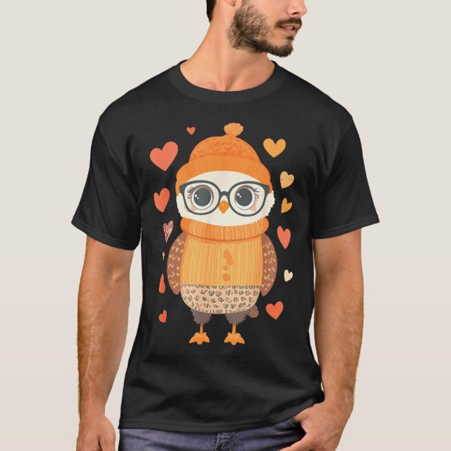 Owl Lover Heart Girls Valentine’s Day Women Owl  T-Shirt (Front)
