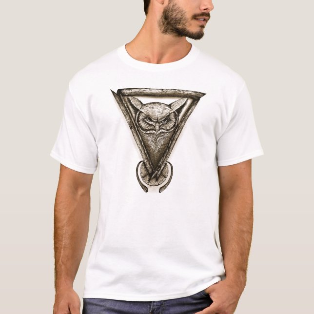 Owl Portrait T-Shirt, abstract owl illustration T-Shirt (Front)