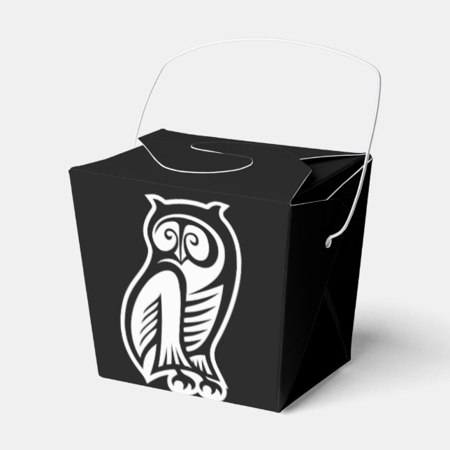 Owl Symbol White Favor Boxes (Front Side)