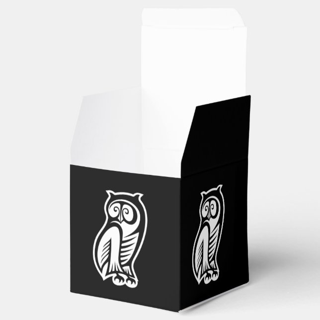 Owl Symbol White Favor Boxes (Opened)