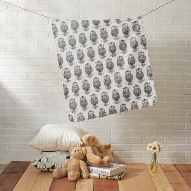Owl (white) - Baby Blanket (In Situ)