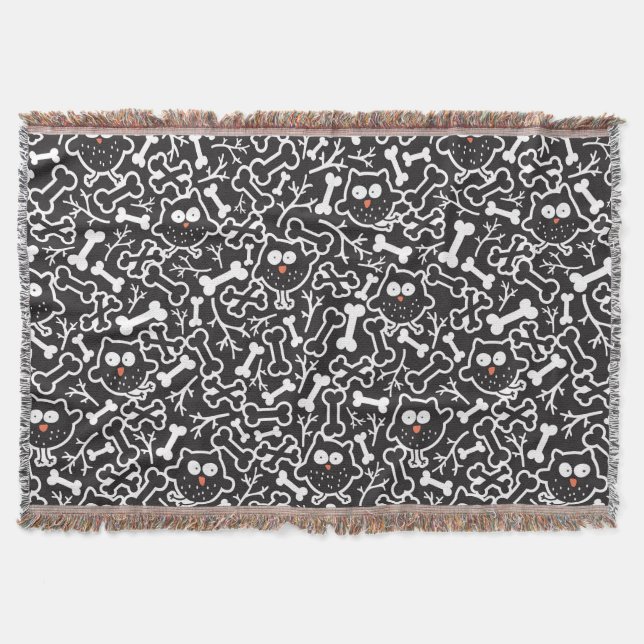 Owls and bones throw blanket (Front)