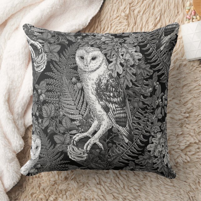 Owls, ferns, oak and berries 4 throw pillow (Blanket)