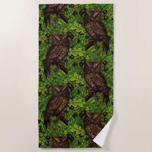 Owls in the oak tree, green and brown beach towel