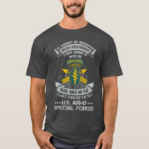 Own Foreverheitle US Special Forces Veteran Green  T-Shirt