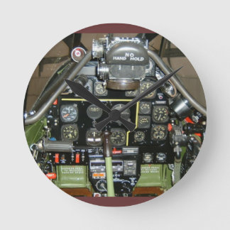 P-51 MUSTANG ROUND CLOCK