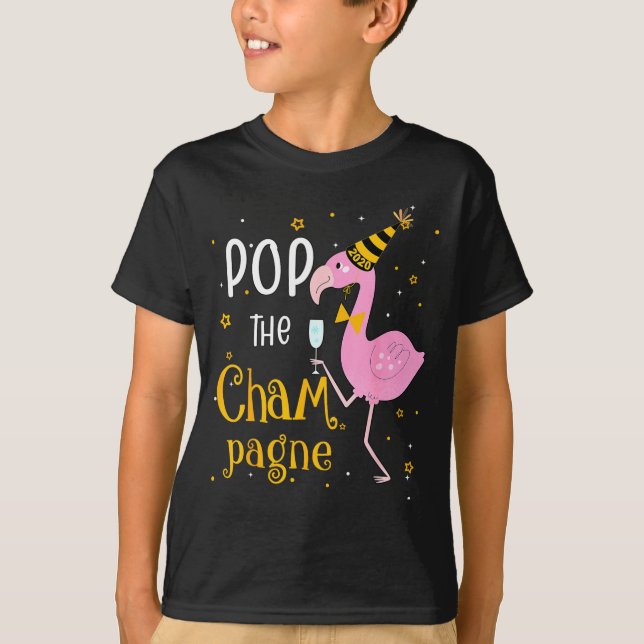 P The Champagne It's New Year! Funny Flamingo Drin T-Shirt (Front)