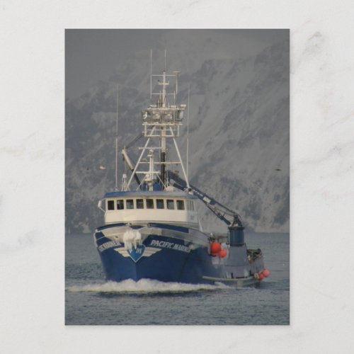 Pacific Mariner with Freezing Spray Unalaska Isla Postcard