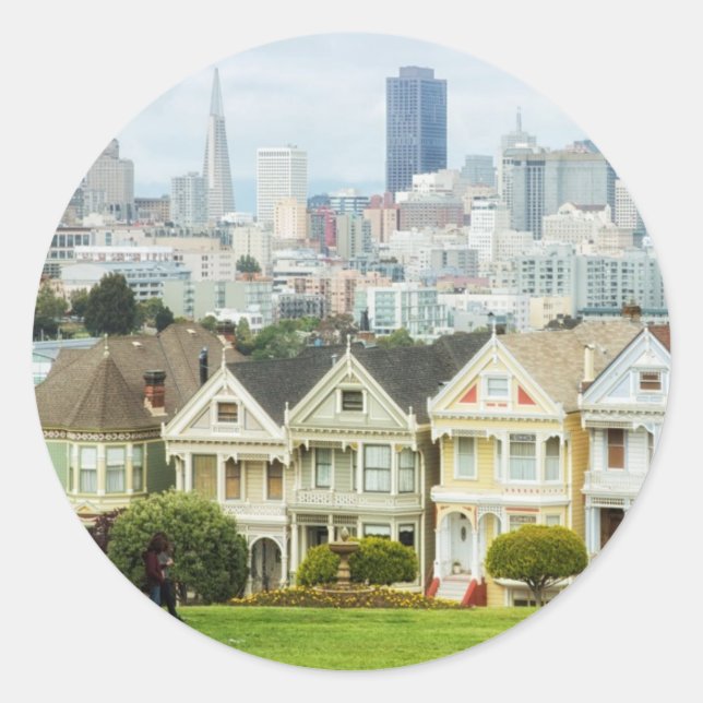 Painted Ladies, Victorian houses and skyline Classic Round Sticker (Front)
