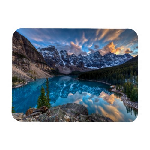 Painting on Moraine Magnet