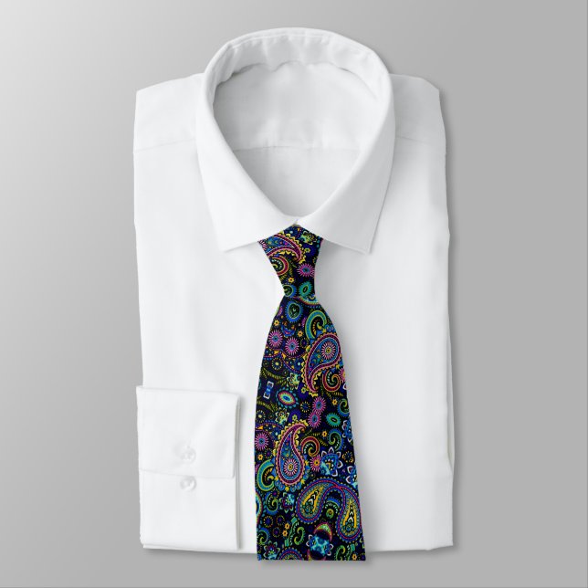 Paisley Neck Tie (Tied)