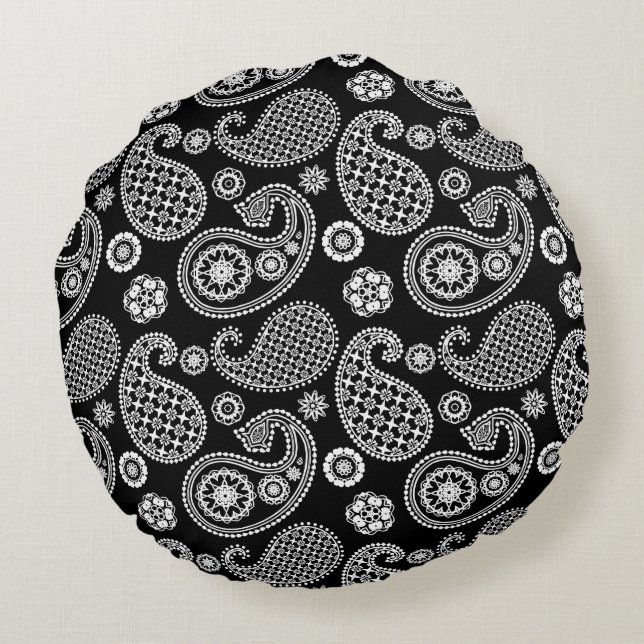 Paisley pattern, Black and White Round Pillow (Back)