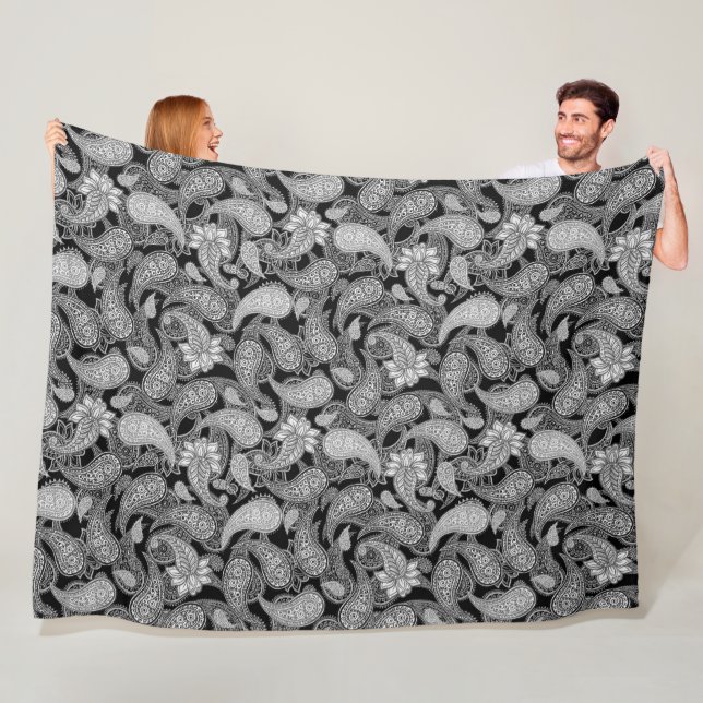 Paisley Pattern  Fleece Blanket (In Situ)