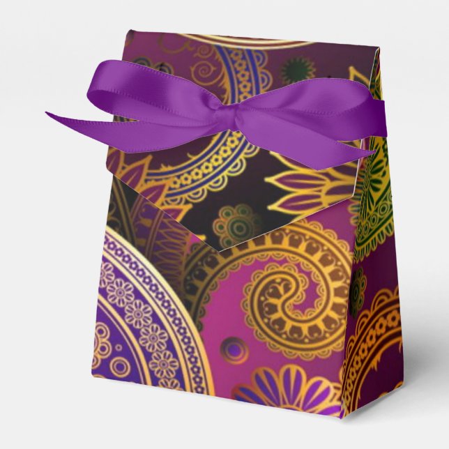 Paisley Purple Favor Boxes (Front Side)