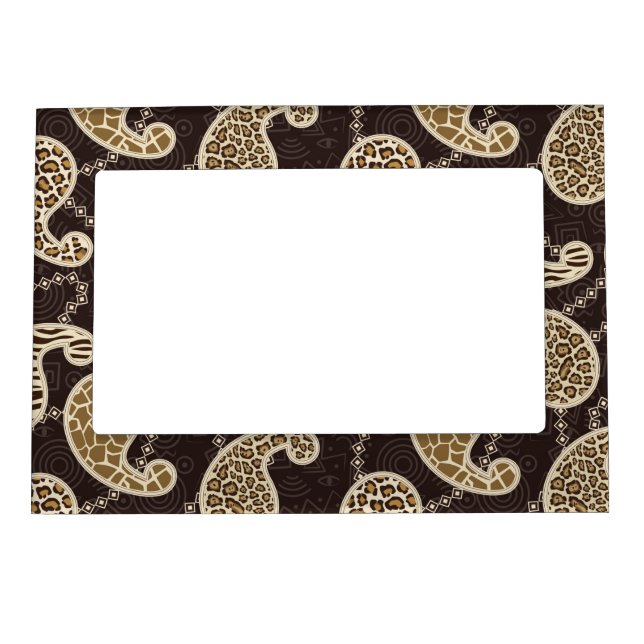 Paisley style background magnetic photo frame (Front)