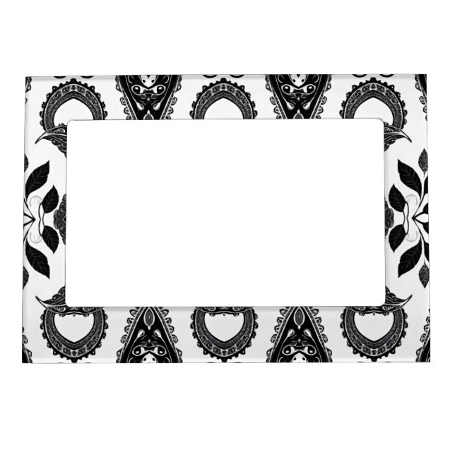 PAISLEY SYMMETRY MAGNETIC FRAME (Front)