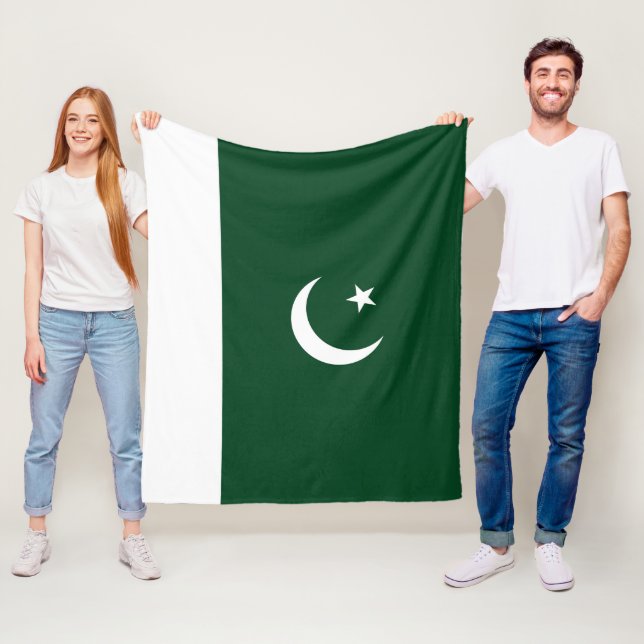 Pakistan flag fleece blanket (In Situ)