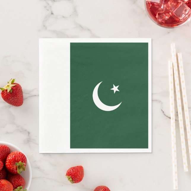 Pakistan flag napkins (Insitu)