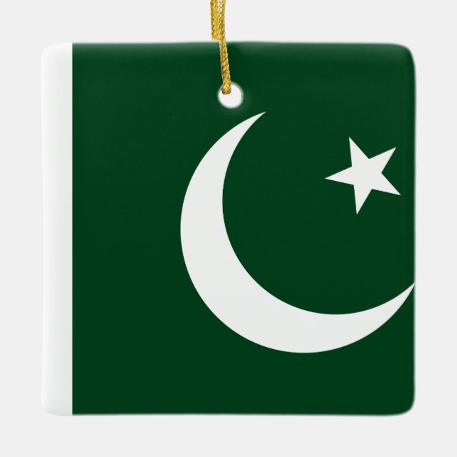 Pakistan (Pakistani) Flag  Ceramic Ornament (Front)