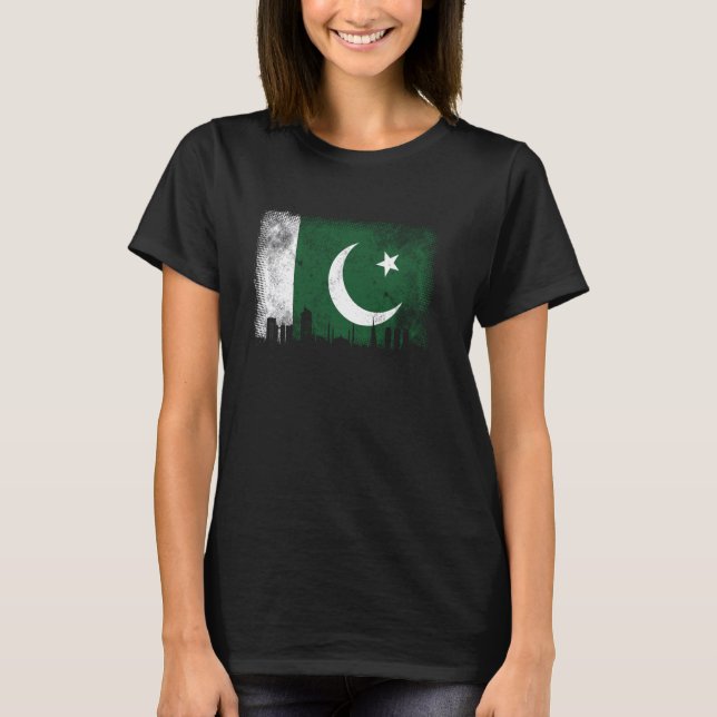 Pakistan Pakistani Flag Islamabad City Skyline T-Shirt (Front)